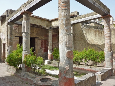 House of the Corinthian Atrium (Casa dell' Atrio Corinzio) (Herculaneum)